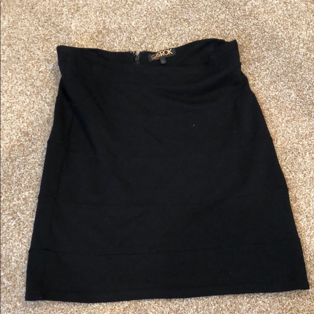 La Rok black mini.